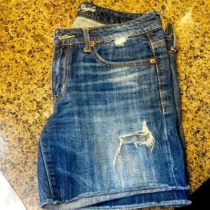 American Eagle Boyfriend Shorts